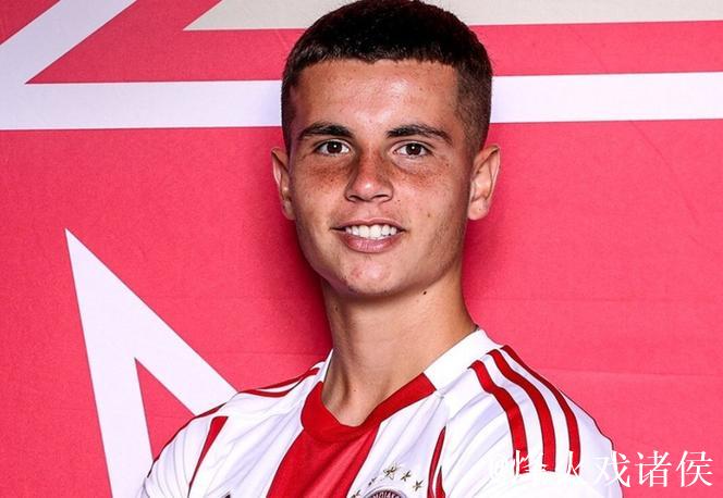 奥林匹亚科斯中场：皇马堪称全球顶级球队之一