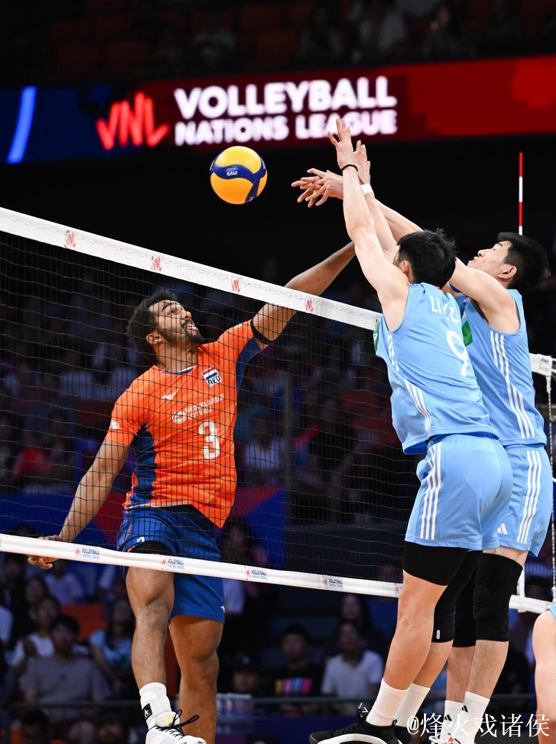 中国男排止步世界排球联赛总决赛四强门外 中国男排止步世界排球联赛总决赛四强门外