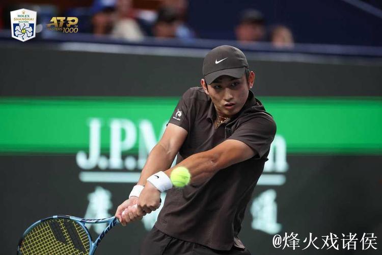 ATP上海大师赛：商竣程力克科瓦切维奇赢得首胜